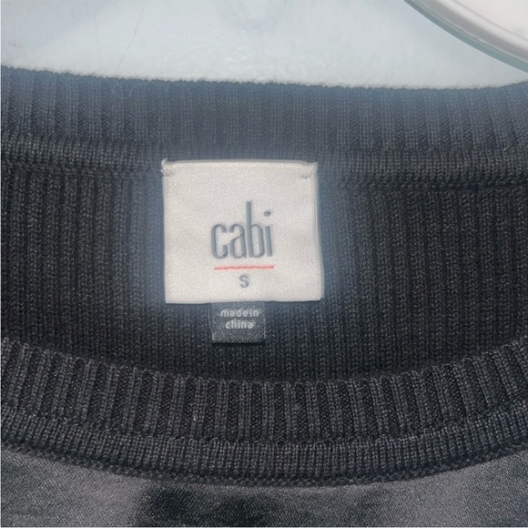 Cabi- Black Crosstie Pullover Mixed Media Tie Front Satin/Ribbed Sweater Sz Sm - Picture 4 of 7